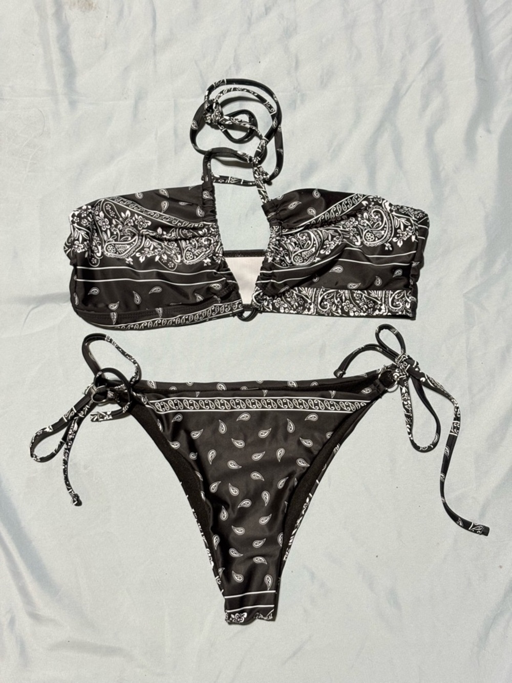 Women XL Black White Bandana Paisley Print Halter Top Tie Sides Bikini Swimsuit